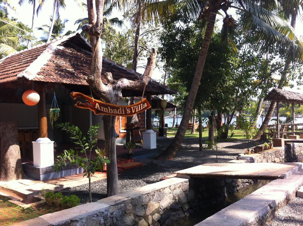 Ambadis Villas Kodungallur Luaran gambar