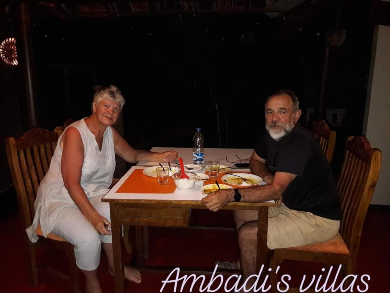 Ambadis Villas Kodungallur Luaran gambar
